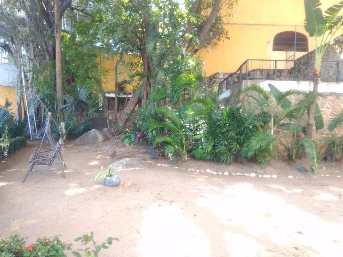 Twin Towers Departamento Vip Playa Acapulco Apartment Exterior photo